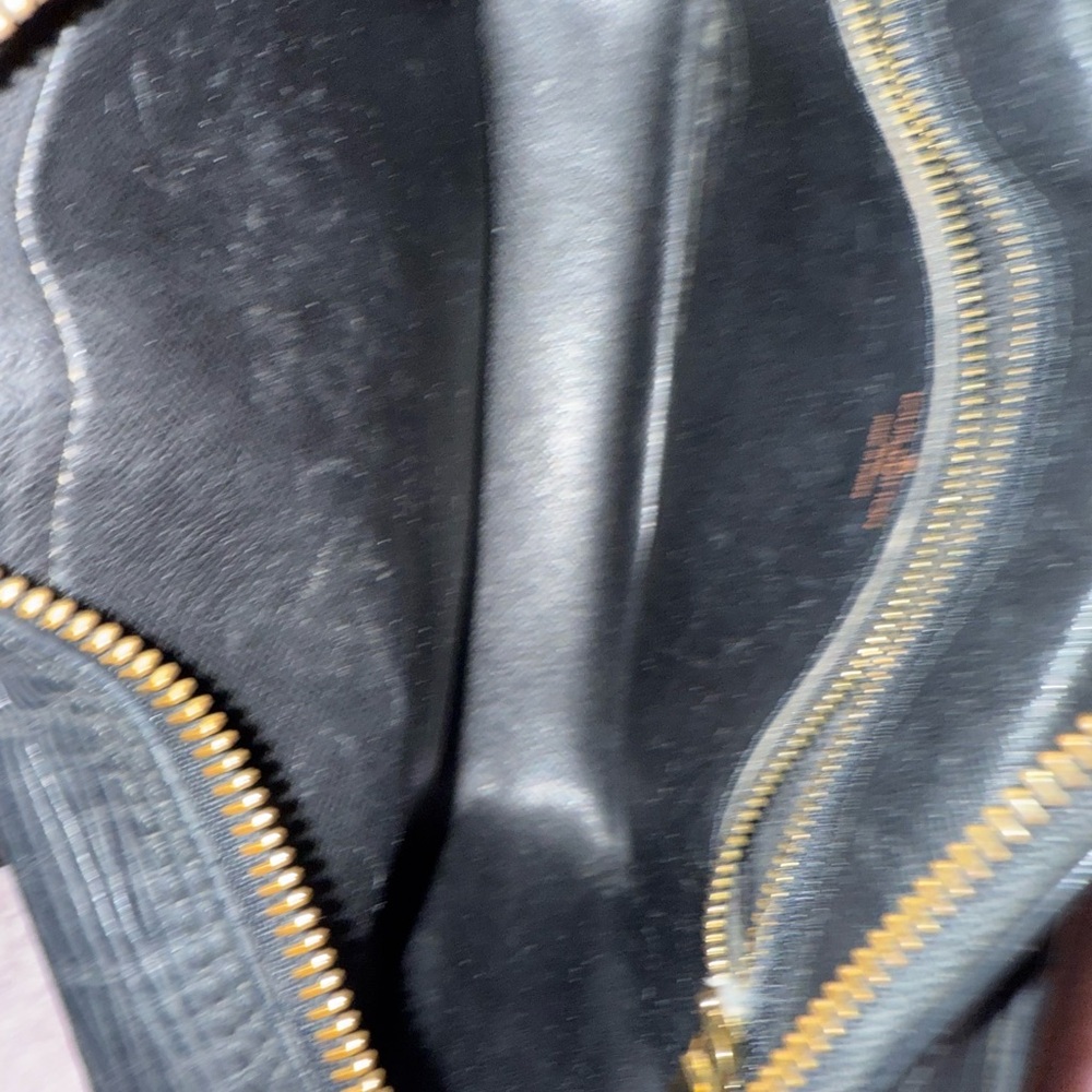 Louis Vuitton Black Trocadero Crossbody Bag - Picture 6 of 13